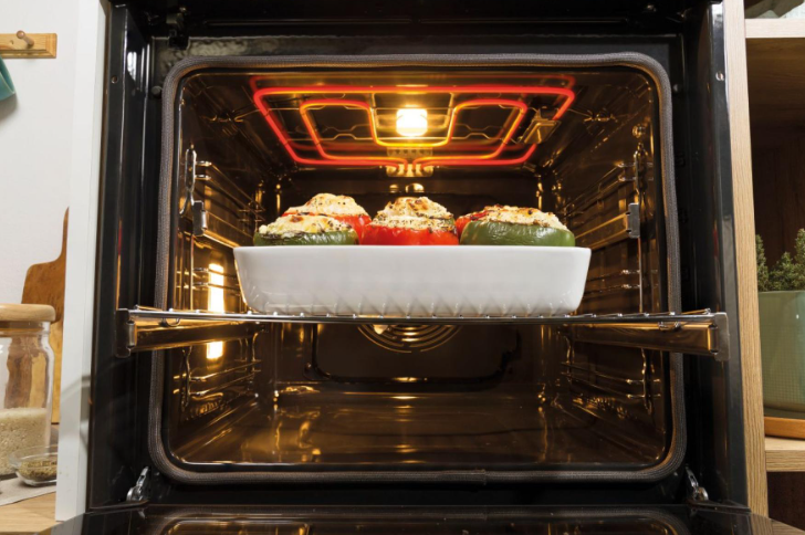 Gorenje BOS6747A01WG beépíthető sütő gőzfunkcióval